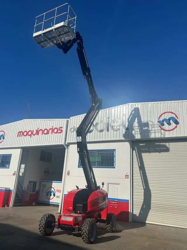 Plataforma Articulada 16 mtrs en alquiler en Huelva | Myrentix