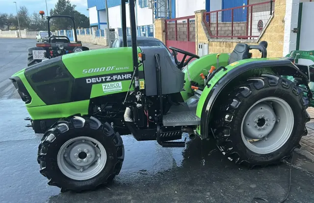 TRACTOR DEUTZ 80CV en alquiler en Huelva | Myrentix