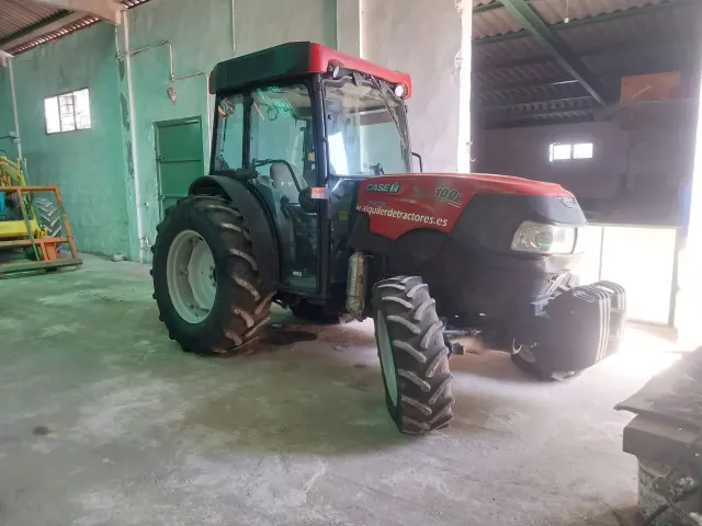 Tractor Frutero en alquiler en Huelva | Myrentix